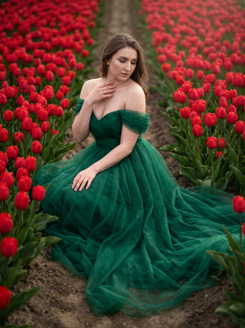 Scarlet Fields – Luxury Fashion Collection